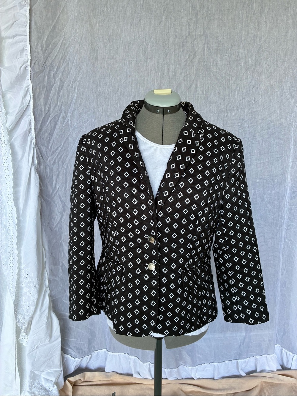 Vince Camuto Black Blazer Pant and Short 3 Pieces with White Diamond Print